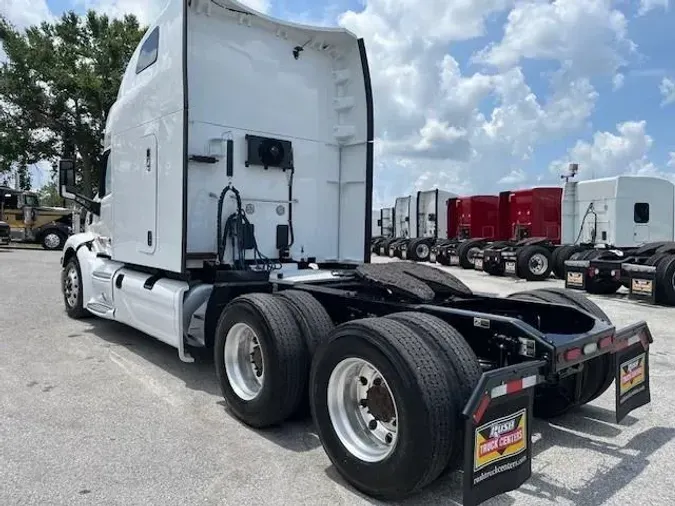 2022 Peterbilt 579