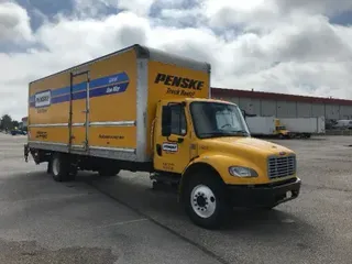 2018 Freightliner M2