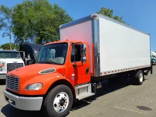 2018 FREIGHTLINER M2 106