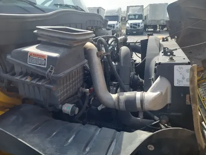 2013 INTERNATIONAL 4300