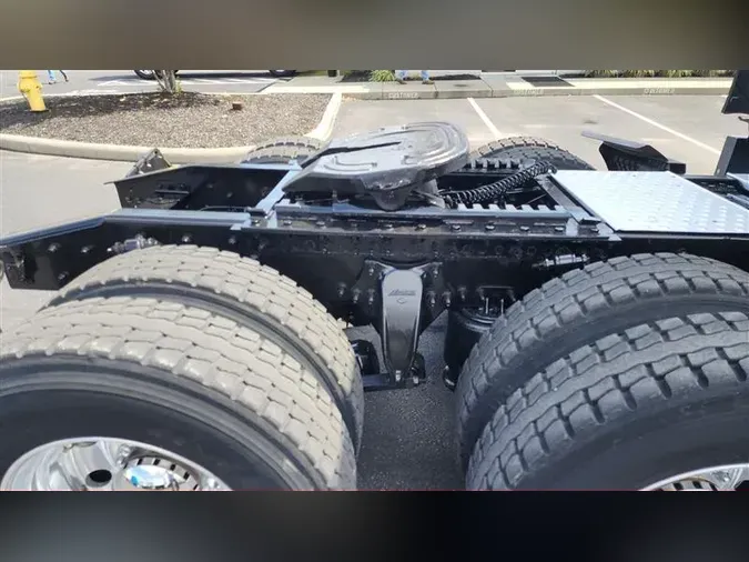 2020 FREIGHTLINER CASCADEVO1