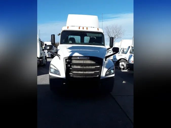 2019 FREIGHTLINER/MERCEDES PT126064ST