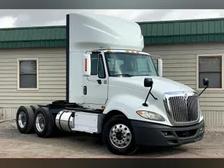 2017 International PROSTAR+ 122 6x4
