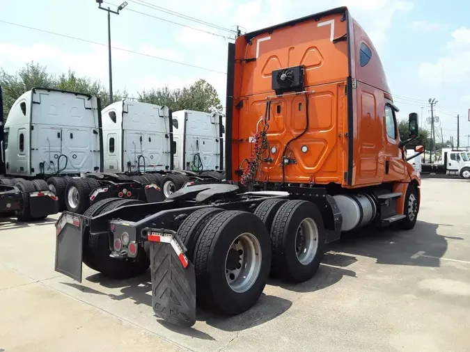 2019 FREIGHTLINER NEW CASCADIA PX12664