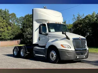 2021 INT LT625 6x4