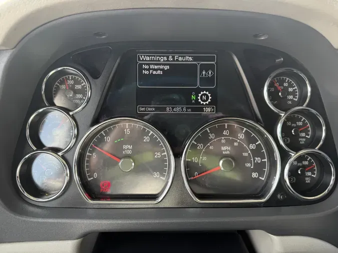 2021 Peterbilt 579