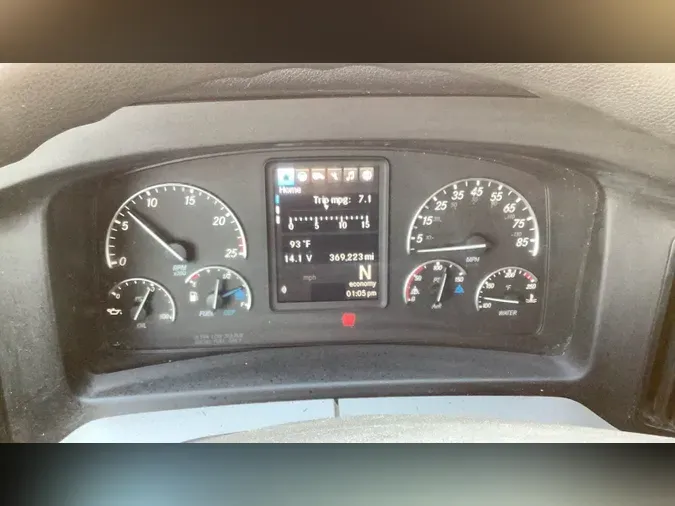 2022 Freightliner Cascadia 126