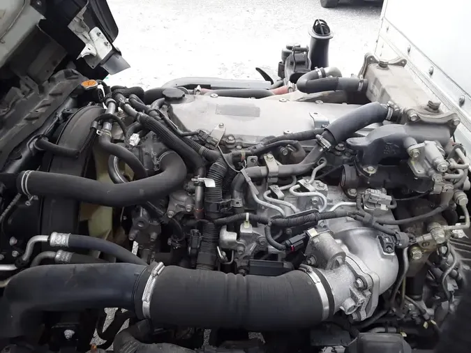 2018 ISUZU NPR HD