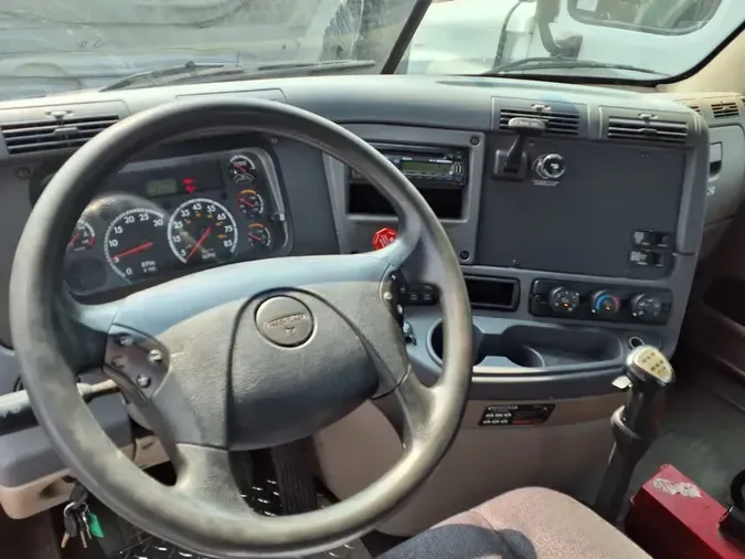 2015 FREIGHTLINER CASCADIA 125