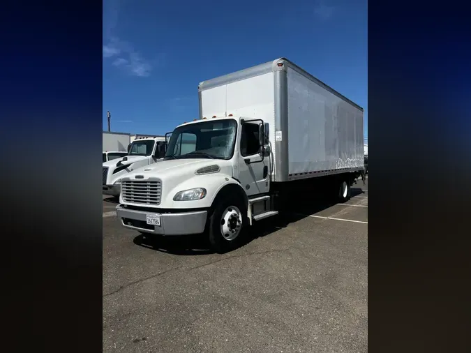2018 FREIGHTLINER M2 106d7a08f343640c83e1b6197297d2425b7