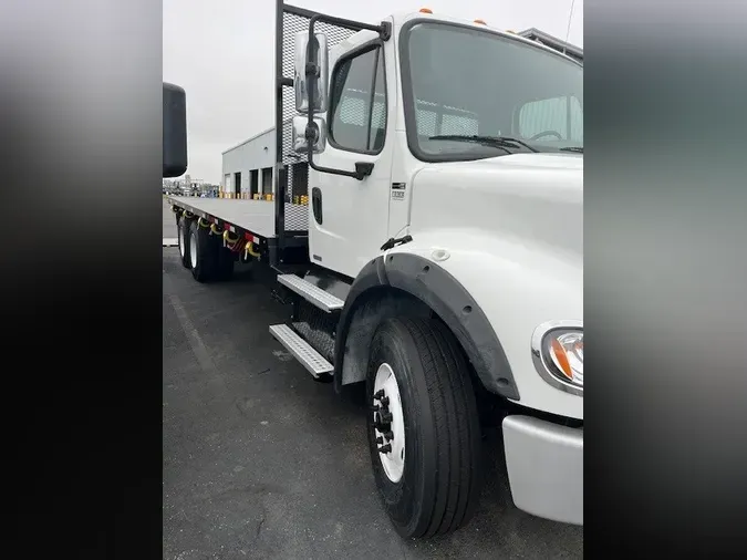 2012 Freightliner M2