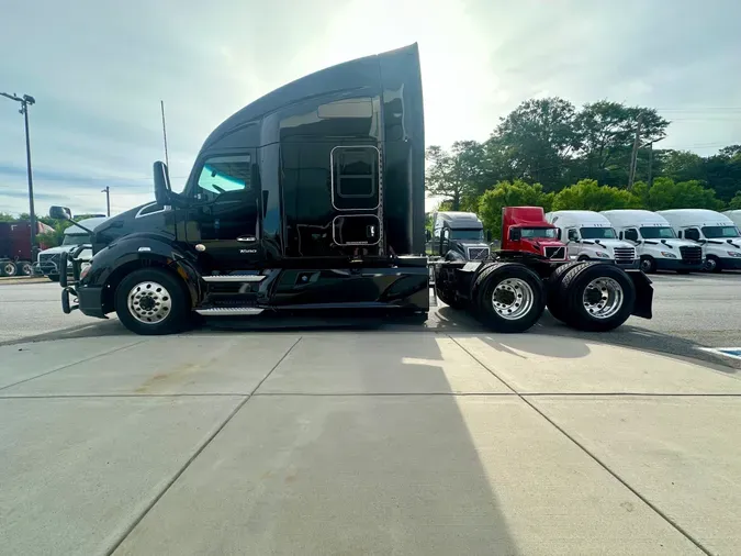 2022 Kenworth T680
