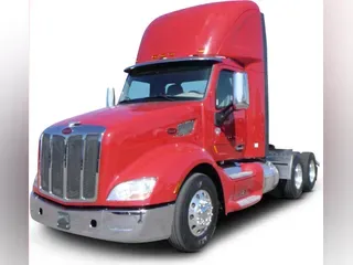 2022 Peterbilt 579