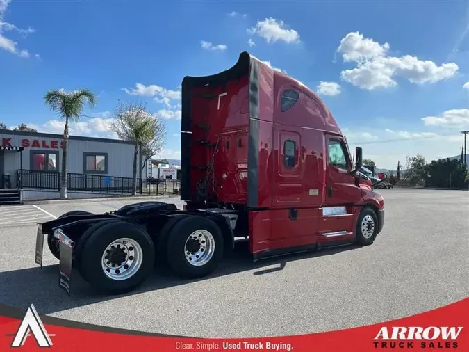 2022 FREIGHTLINER CA126