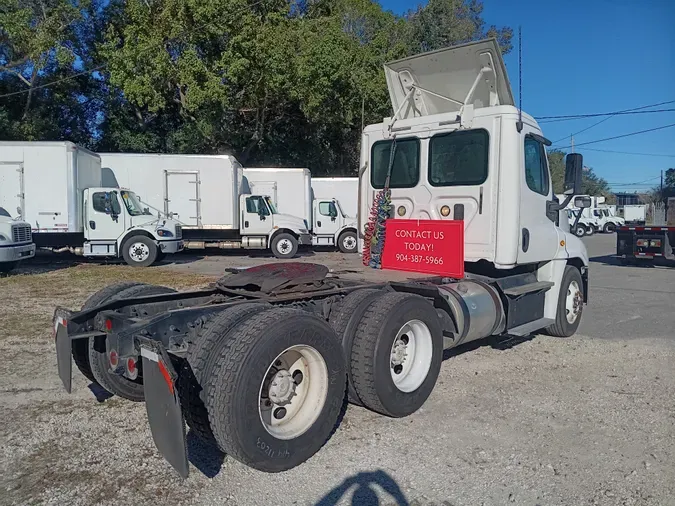 2016 FREIGHTLINER/MERCEDES CASCADIA 125