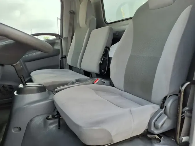 2019 ISUZU NPR HD