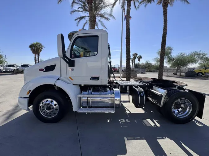 2020 Peterbilt 579