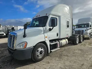 2020 FREIGHTLINER/MERCEDES CASCADIA 125