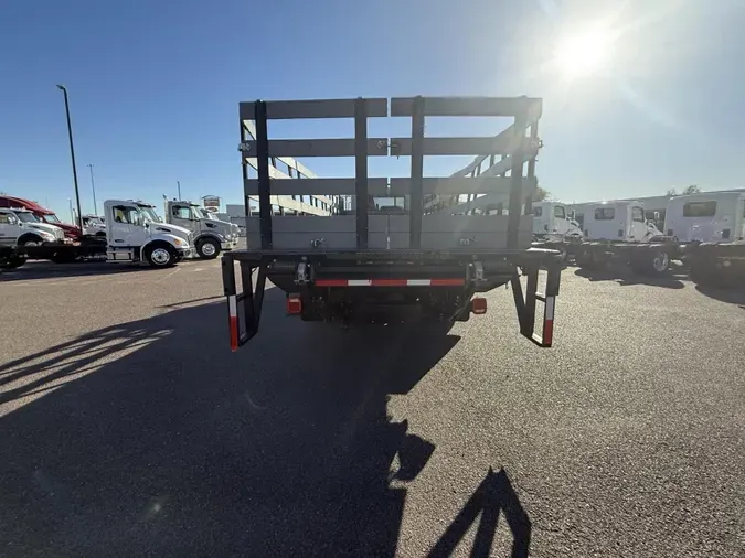 2020 Peterbilt 330