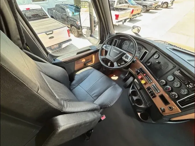 2022 Freightliner PT126SLP