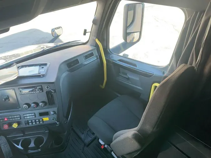 2023 Freightliner Cascadia