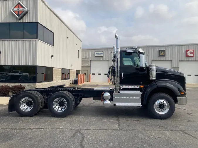 2026 International HX620