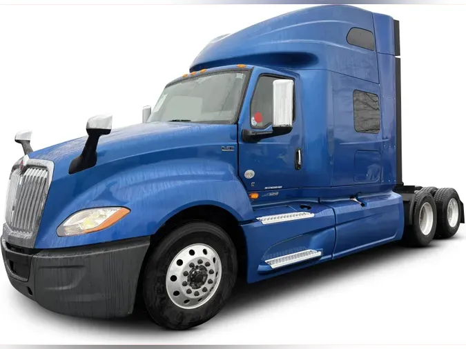 2022 International LT625d7b5694618f182a31a6098bb5564f025