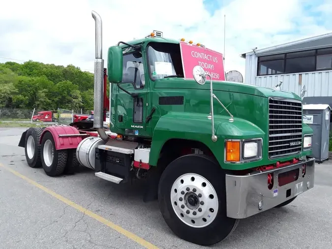 2018 MACK TRUCKS, INC. CHU613