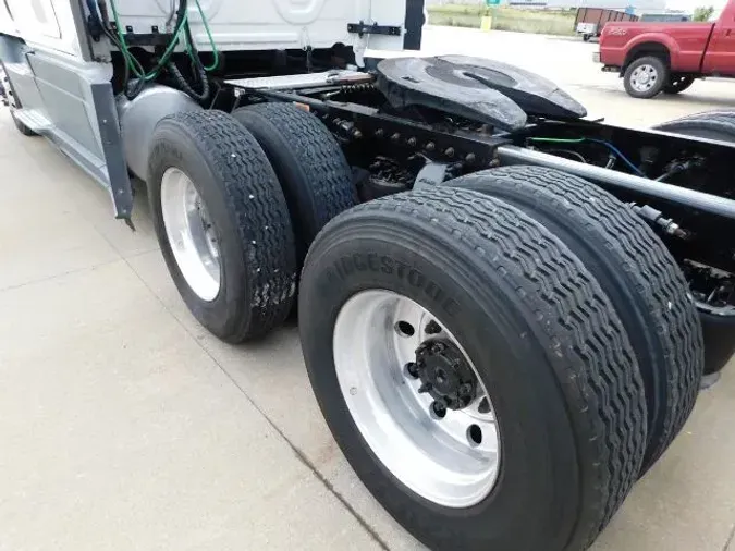 2019 Freightliner Cascadia 125