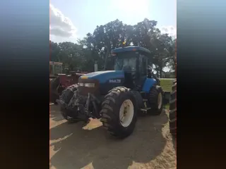 0 New Holland TV140