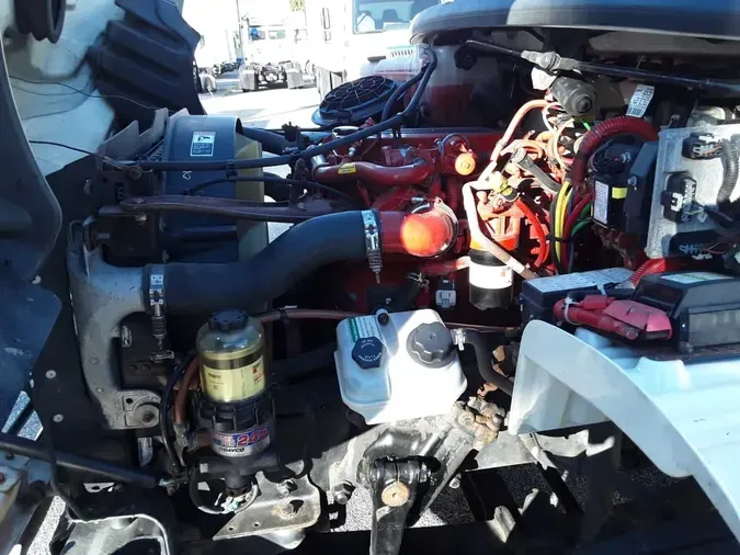 2019 FREIGHTLINER/MERCEDES M2 106