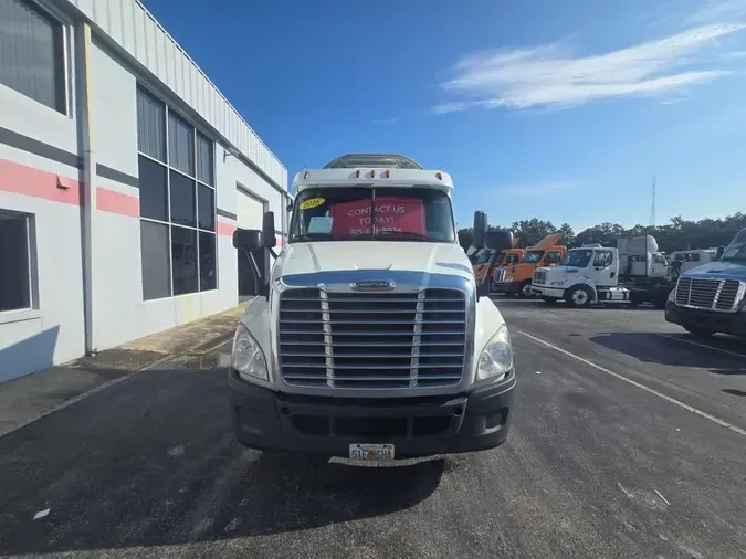 2016 FREIGHTLINER CASCADIA 125