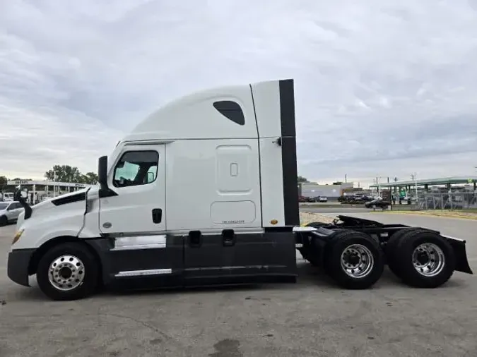 2021 Freightliner Cascadia