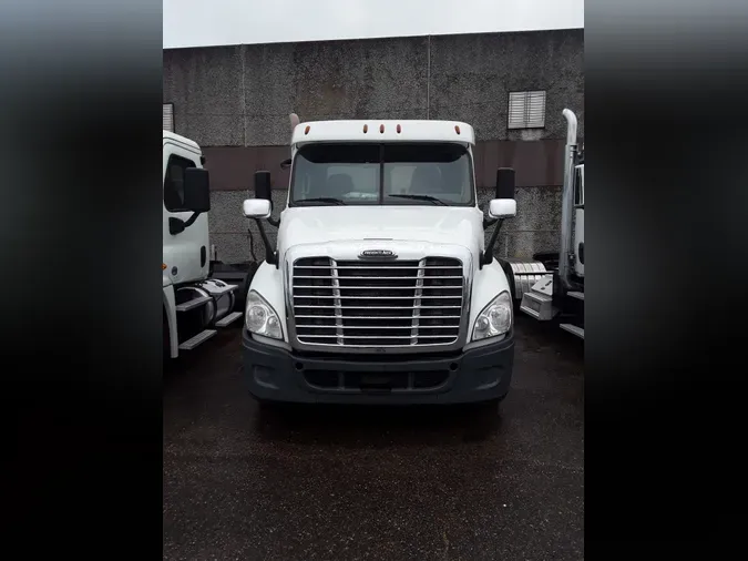 2019 FREIGHTLINER/MERCEDES CASCADIA 125