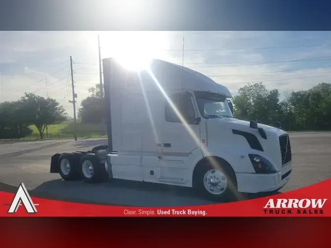 2018 VOLVO VNL670