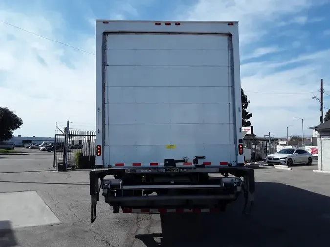 2018 FREIGHTLINER/MERCEDES M2 106
