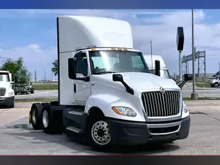 2021 INT LT625 6x4