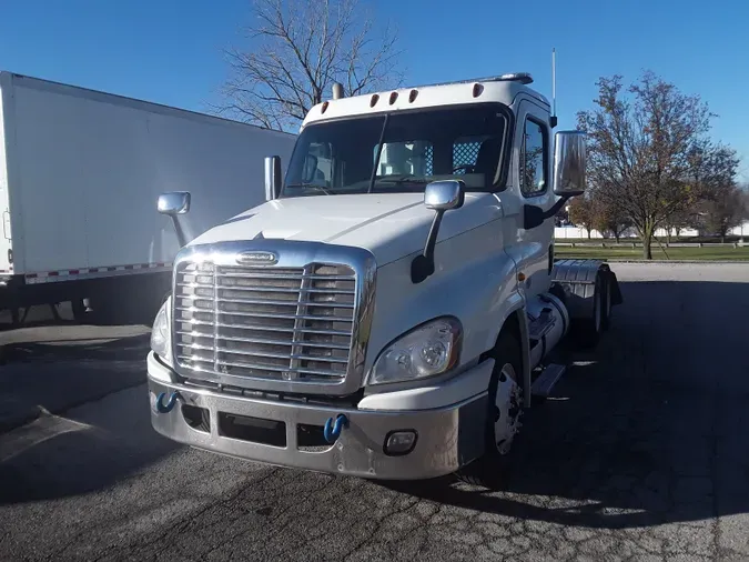 2017 FREIGHTLINER/MERCEDES CASCADIA 125d7ca540731ad1f60bff0e9d1280bae52