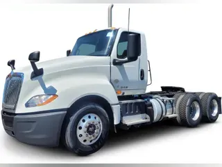 2021 International LT625