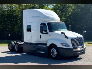 2023 INT LT625 6X4