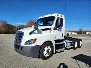 2019 FREIGHTLINER/MERCEDES NEW CASCADIA PX12664