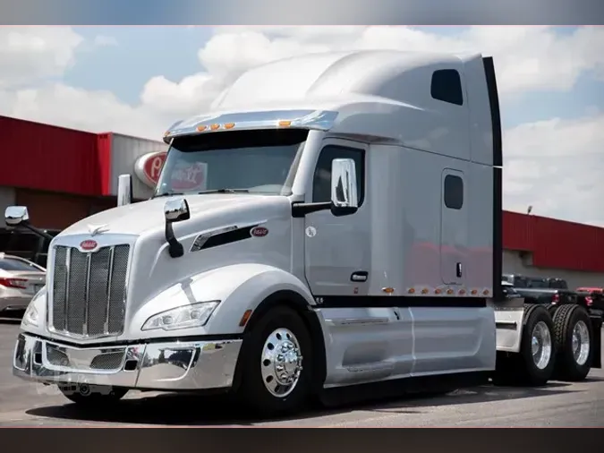 2023 PETERBILT 579d7d8bbd6260b4ae27cc1c7653572f84d