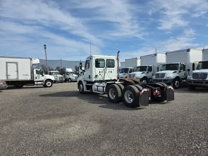 2021 FREIGHTLINER/MERCEDES NEW CASCADIA PX12664