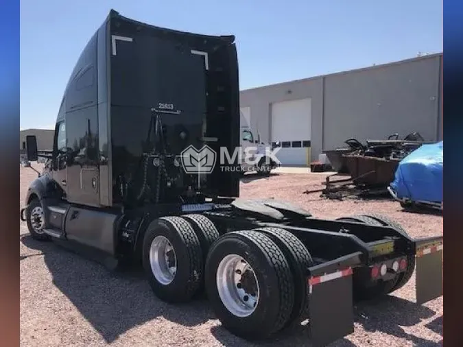 2021 KENWORTH T680