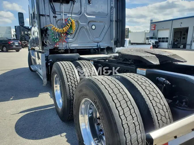 2021 FREIGHTLINER CASCADIA