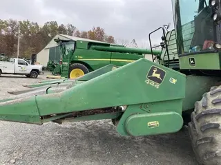 1989 John Deere 444
