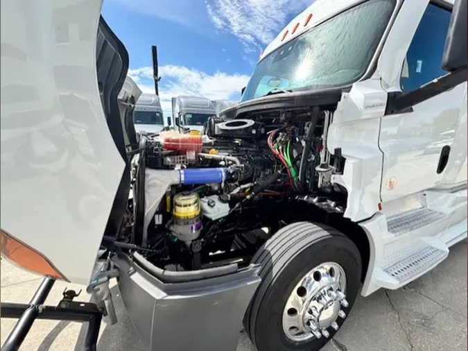 2022 Freightliner PT126SLP