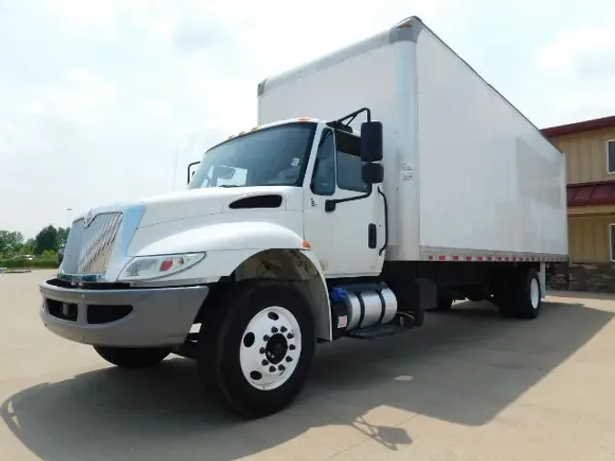 2018 International DuraStar 4300