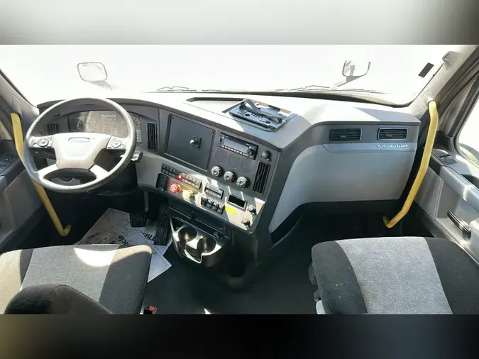 2022 Freightliner Cascadia 126d7e9091cb9115b2eb15bcd0a60077bcf