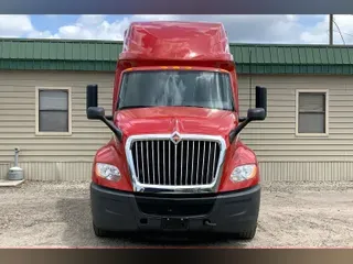 2023 INT LT625 6X4